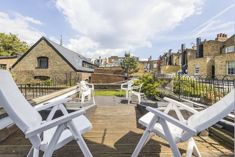 Property photo 3 of 4