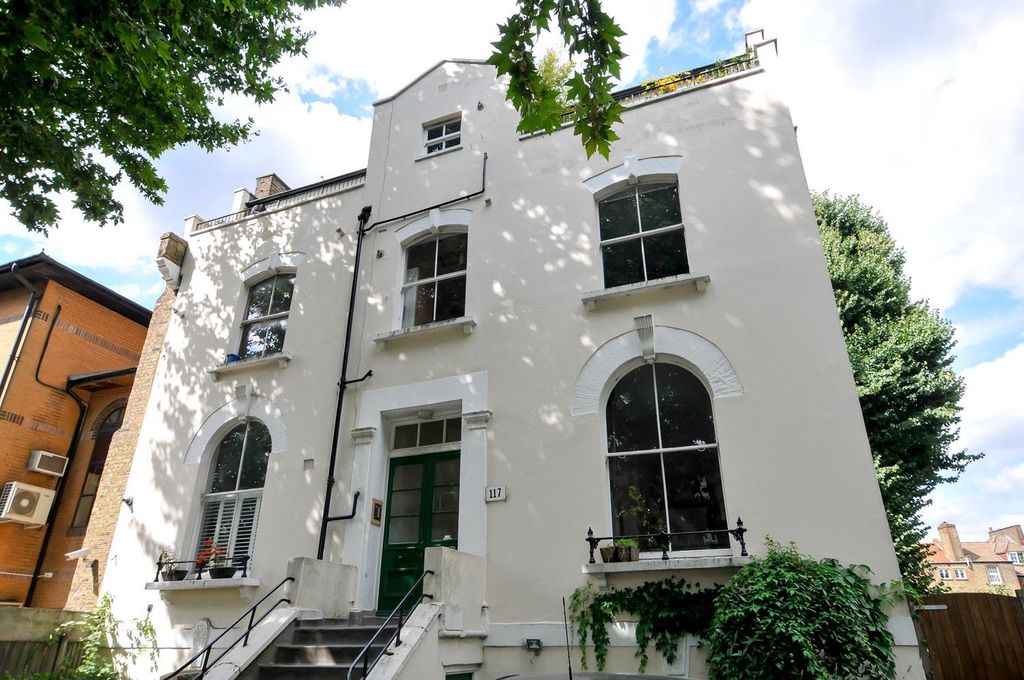 Property photo 1 of 12 9.Jpg