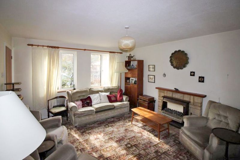 Property photo 3 of 14 Photo 2