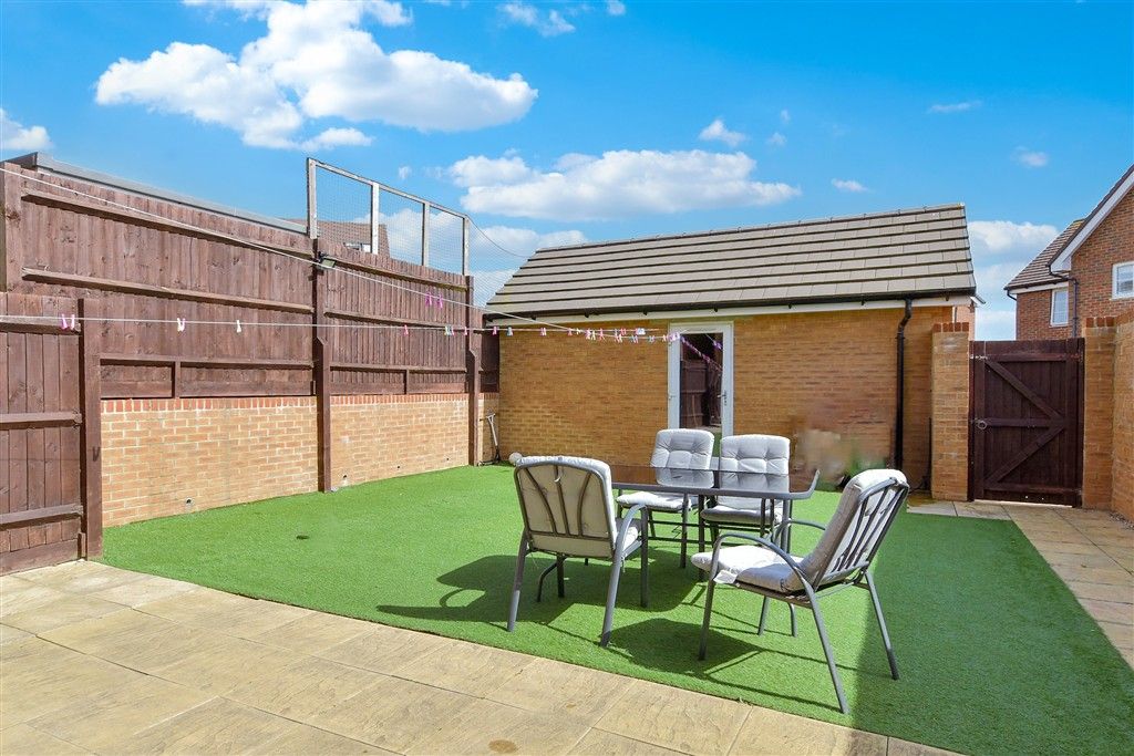 Additional image 11 of 4 bed detached house for saleLinnet Crescent, Peacehaven, Brighton, East Sussex BN10