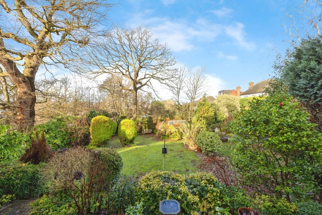 Property photo 3 of 25 Pbox-Img.Jpg