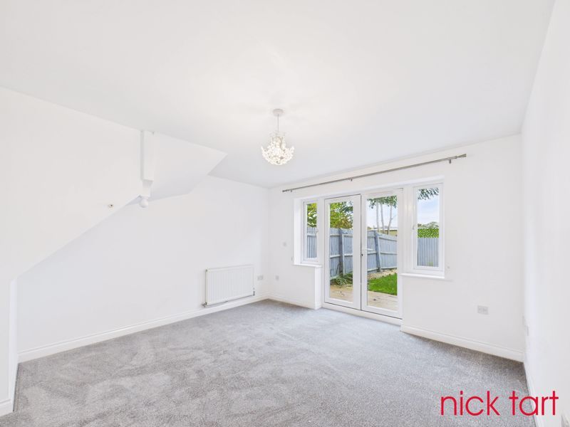 Property photo 2 of 11 Photo 17