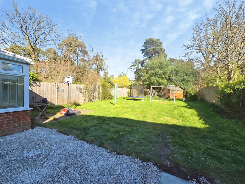 Property photo 2 of 9 Picture No. 05