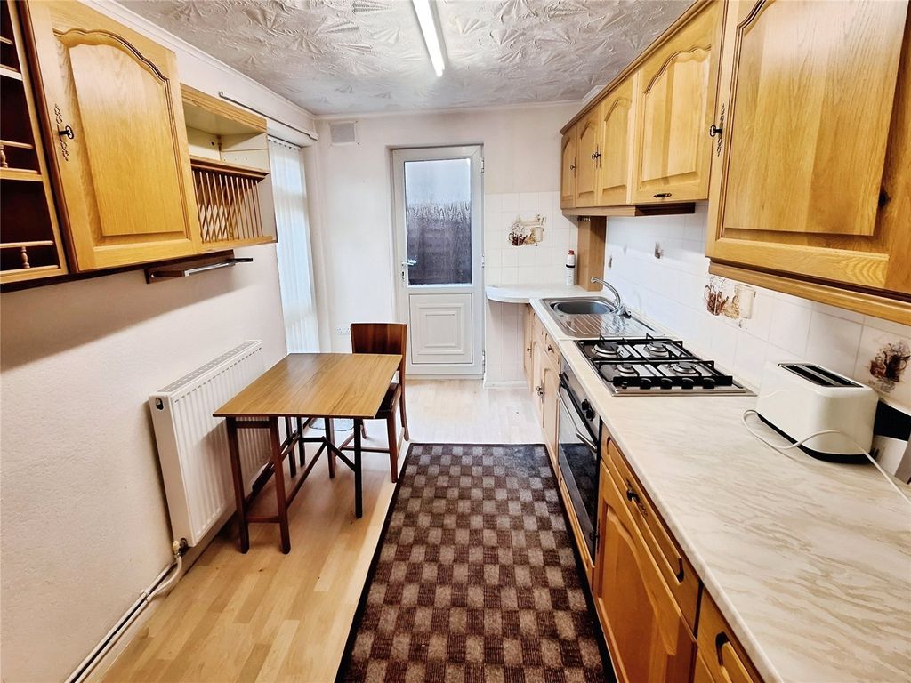 Property photo 3 of 11 Picture No. 04