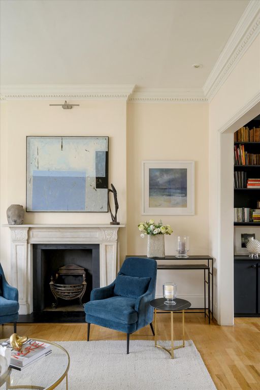 Property photo 2 of 17 Image