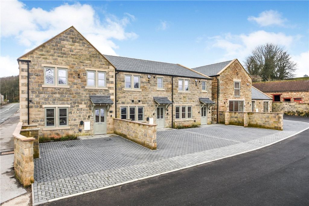 Property photo 2 of 5 Picture No. 11