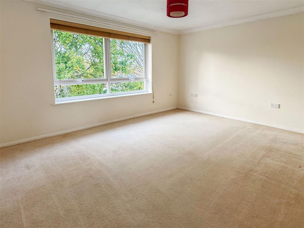 Property photo 2 of 11 Img_1803.Jpg