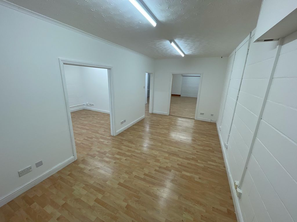 Property photo 3 of 5 Img_E7725.Jpg