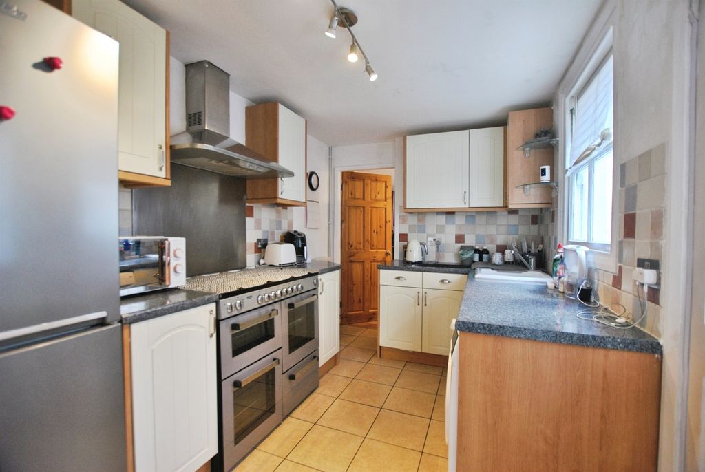 Additional image 4 of 2 bed terraced house for saleSpringdale, Wallingford OX10