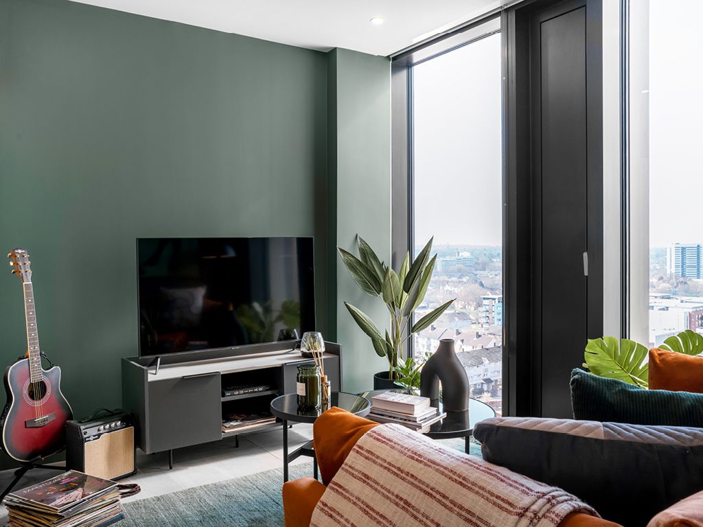 Property photo 3 of 21