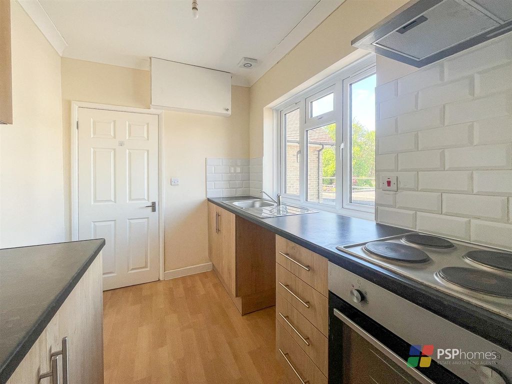 Property photo 2 of 9 Kitchen 1.Jpg