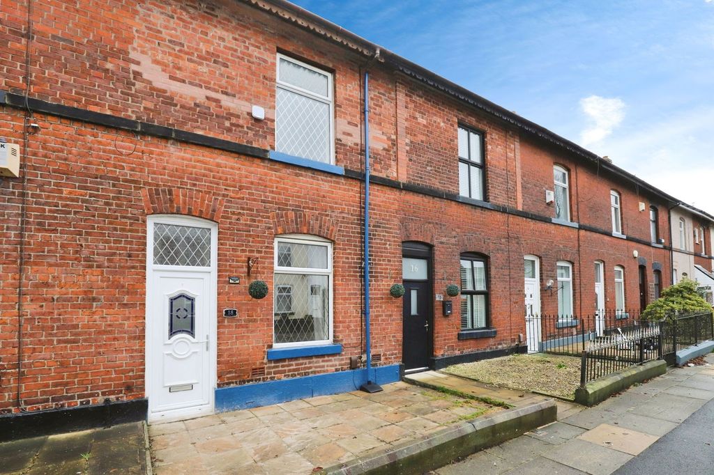 Property photo 1 of 26