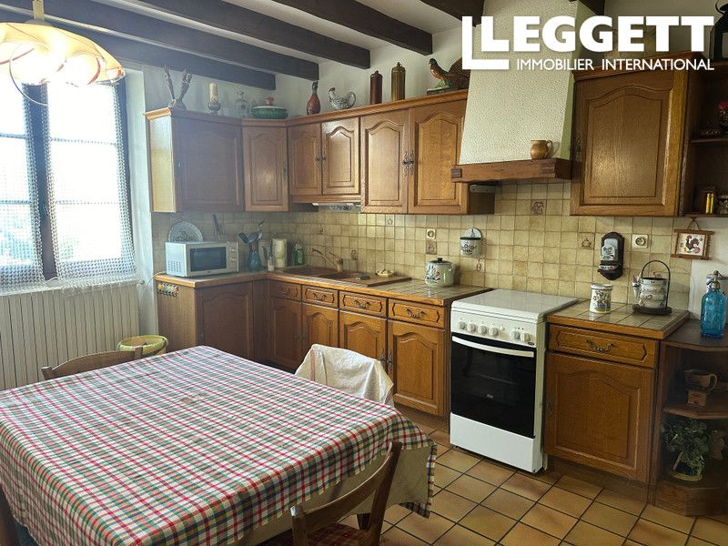 Property photo 2 of 10