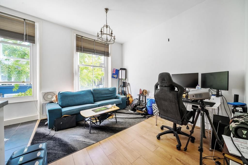 Property photo 1 of 11 Reception Room