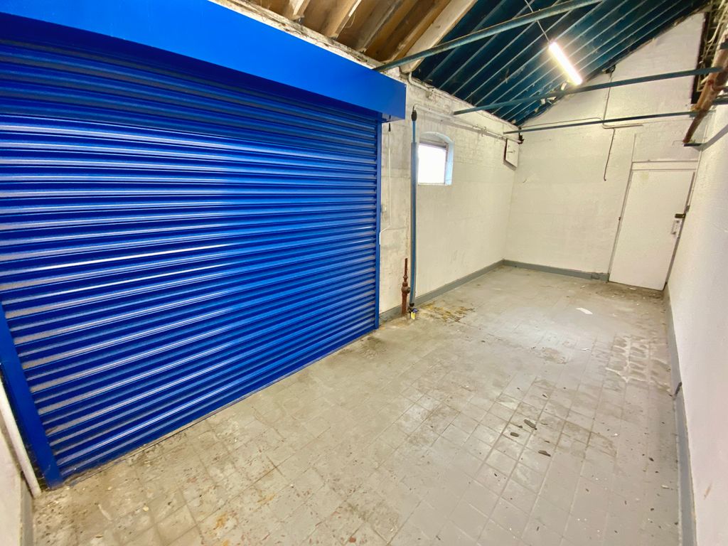 Property photo 1 of 2