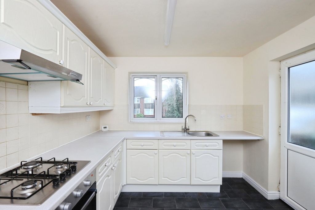 Property photo 2 of 19 Pbox-Img.Jpg