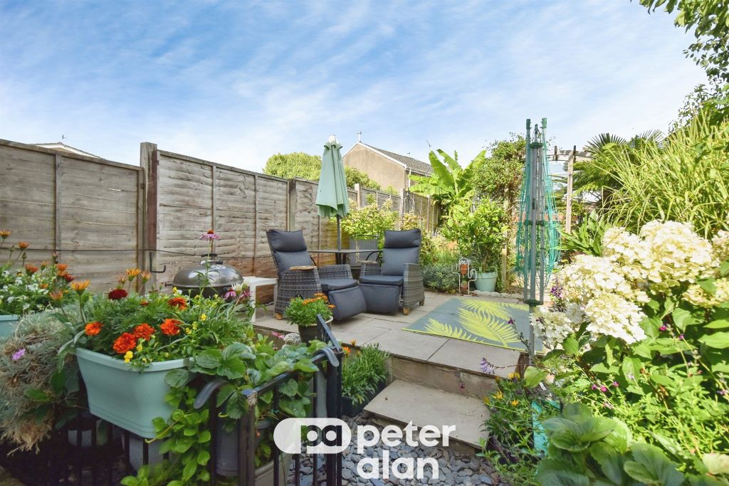 Property photo 2 of 22