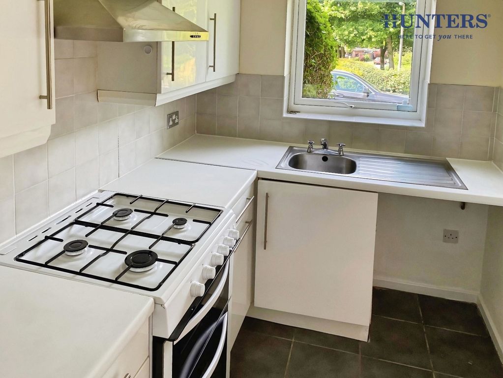 Property photo 2 of 10 Pbox-Img.Jpg