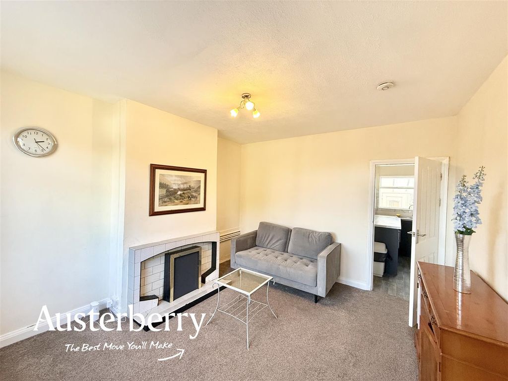 Property photo 2 of 11 Img_0300.Jpg