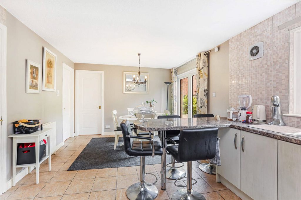 Property photo 3 of 20 Picture No. 07