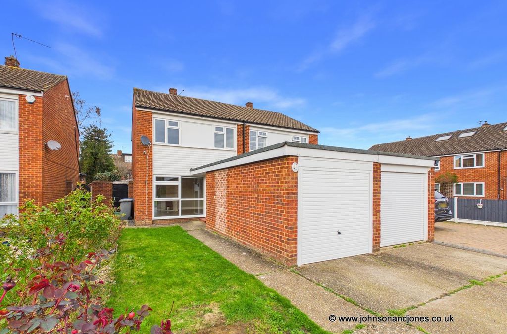 Property photo 1 of 16 1 Front.Jpg