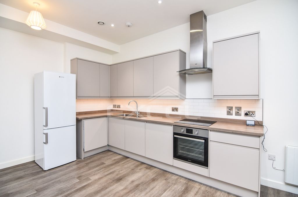 Property photo 2 of 5 Kitchen