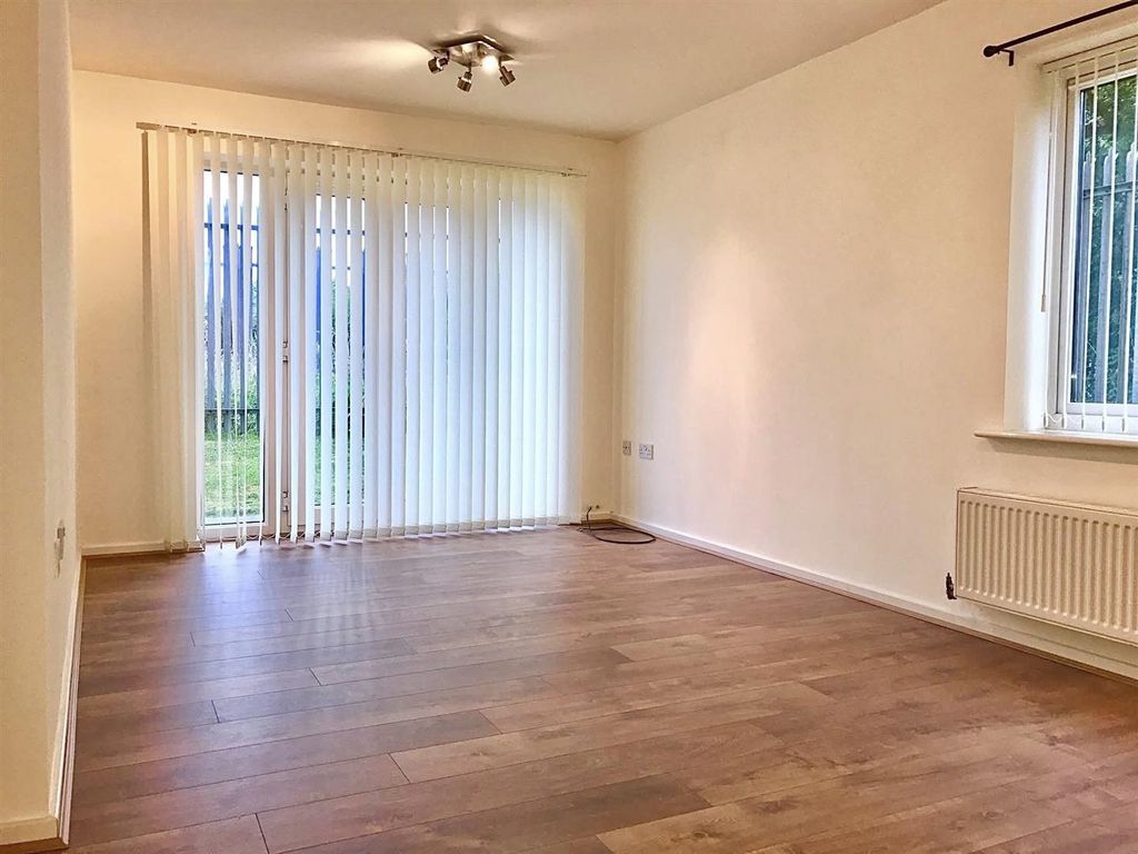 Property photo 2 of 9 99.Jpg