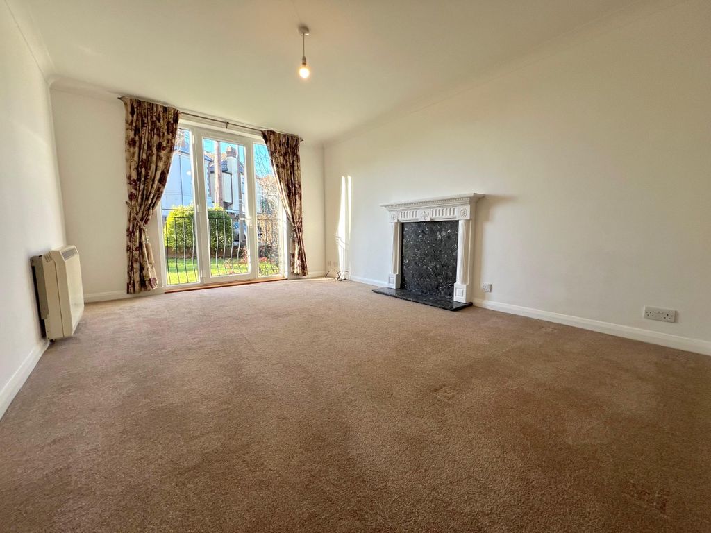 Property photo 2 of 10 2312962