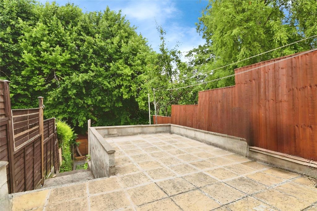 Property photo 3 of 12 Picture No. 23