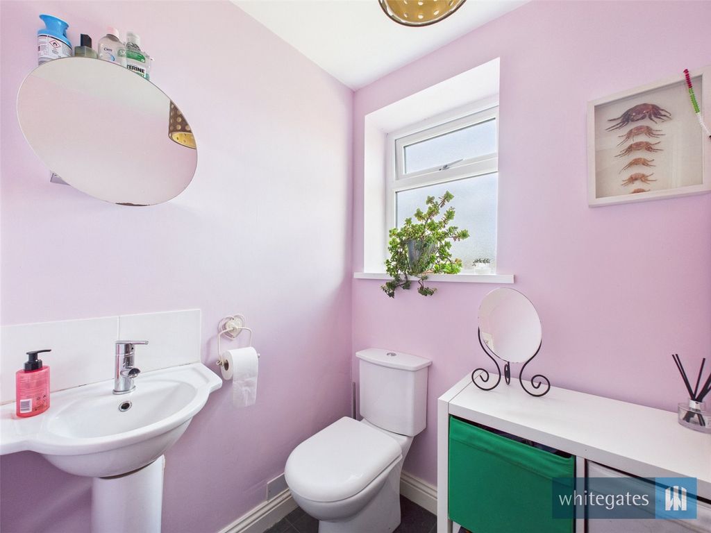 Property photo 2 of 16 Picture No. 05