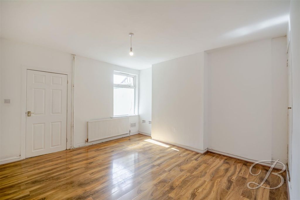Property photo 3 of 15 Ccltd-15.Jpg