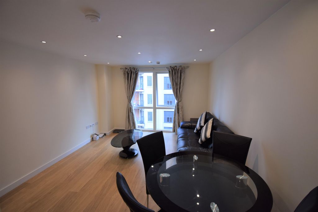 Property photo 3 of 7 Image