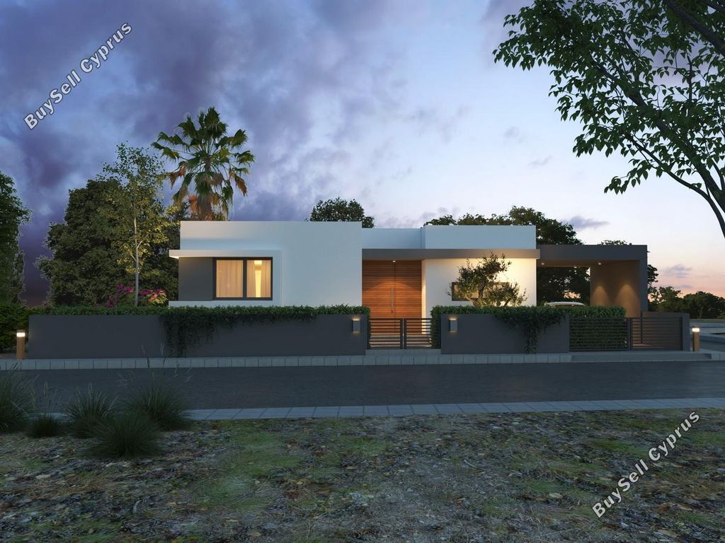 Property photo 2 of 7