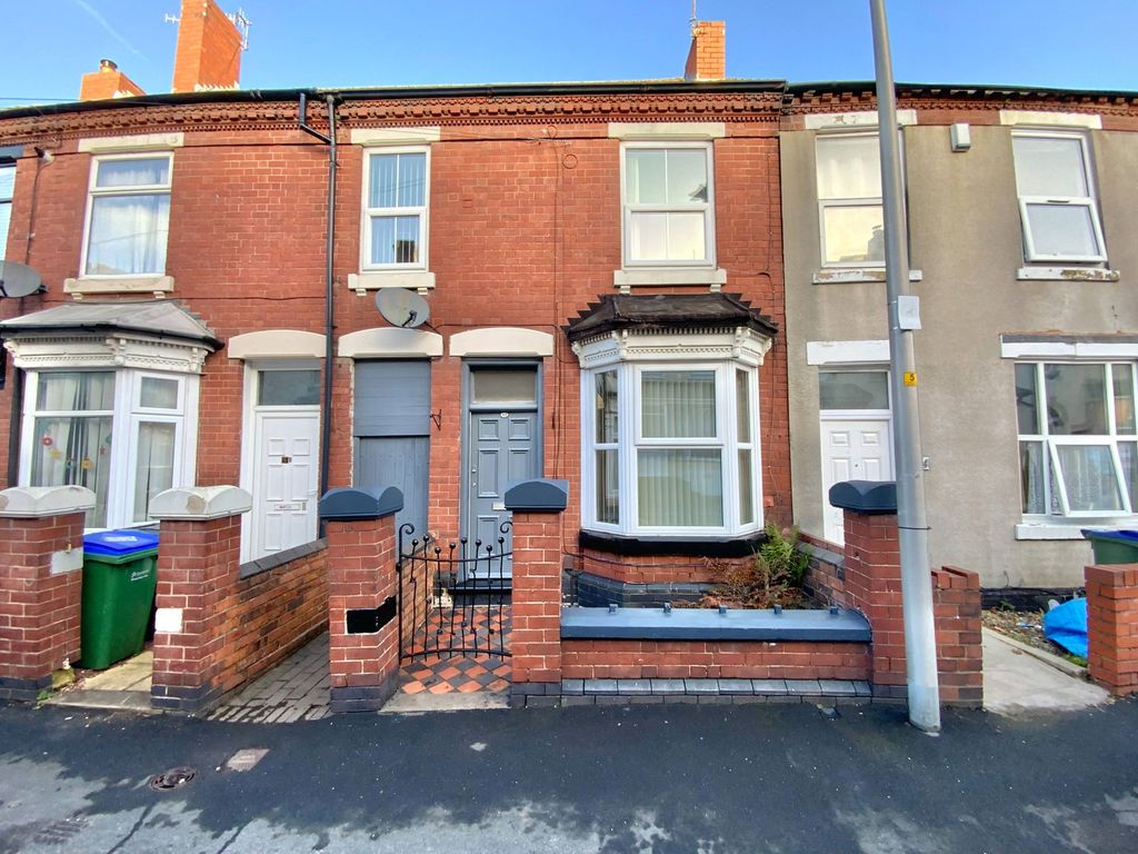 Property photo 1 of 12