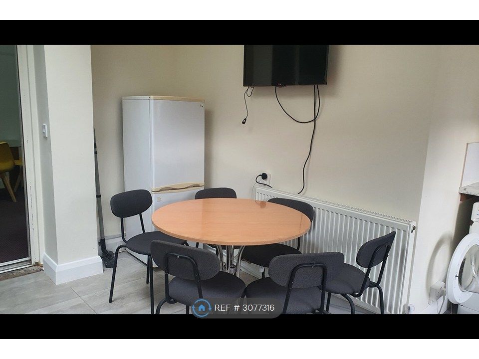 Property photo 3 of 29 Dinning Area