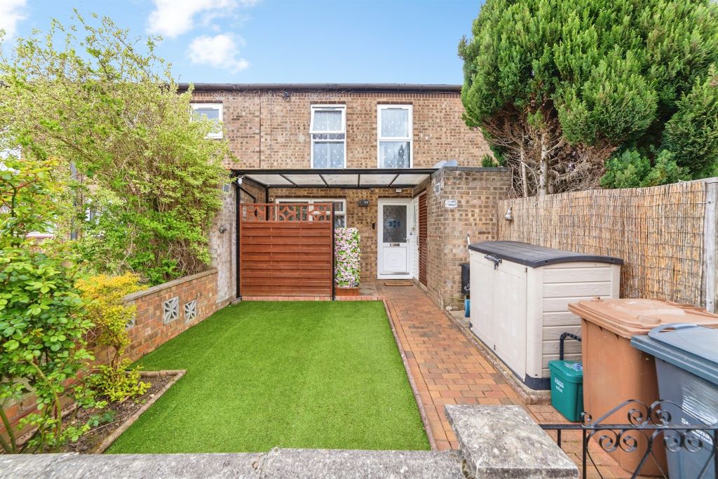 Property photo 1 of 15