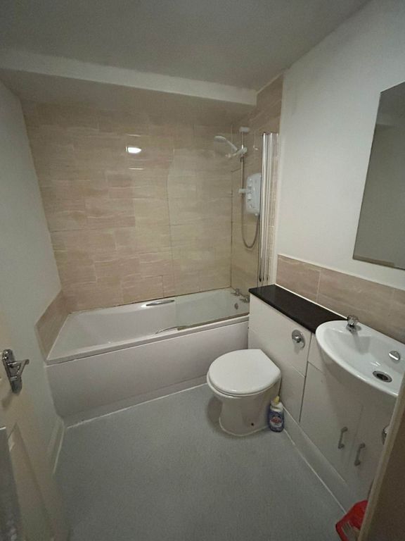 Property photo 2 of 4