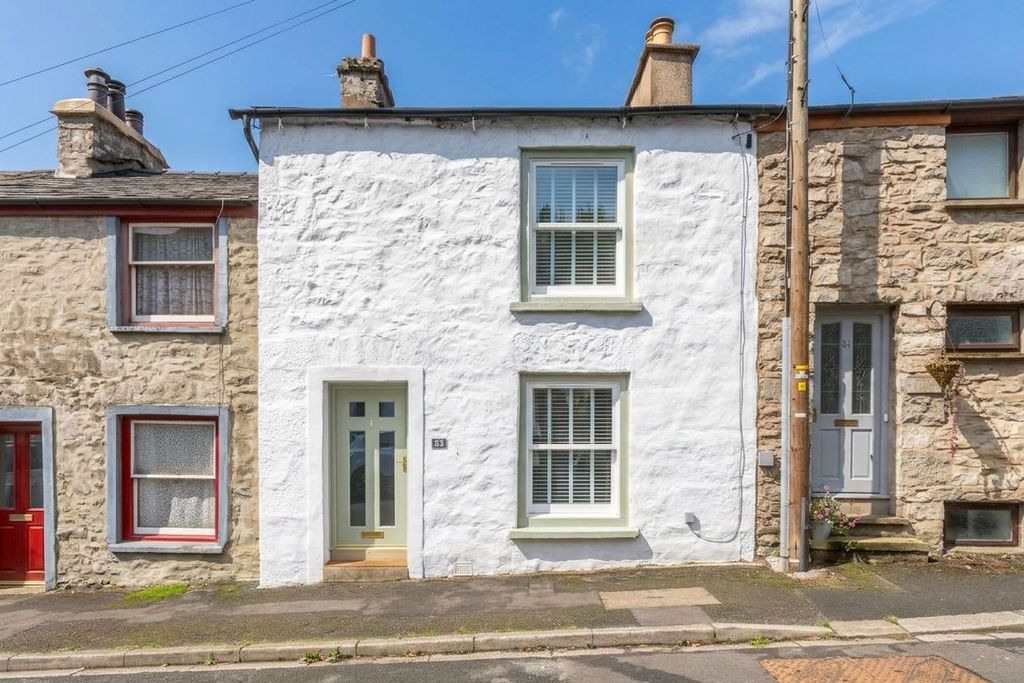 Property photo 1 of 23