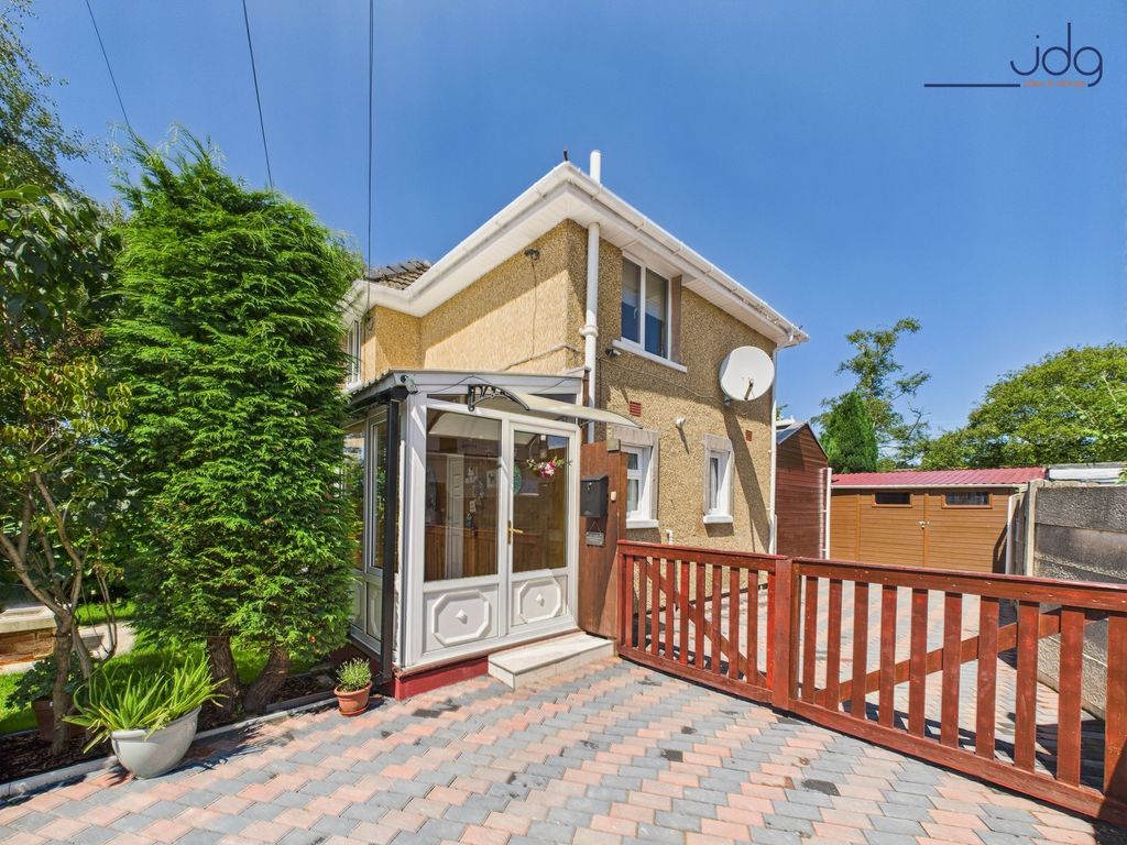Property photo 1 of 16 Welcome To Barley Cop Lane
