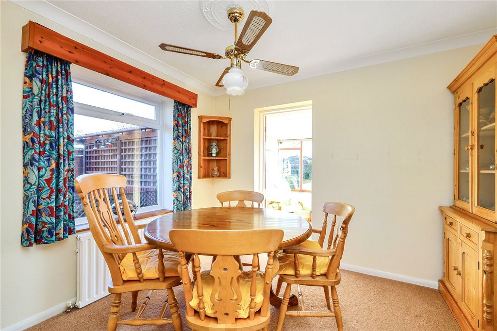 Property photo 3 of 18 Picture No. 05