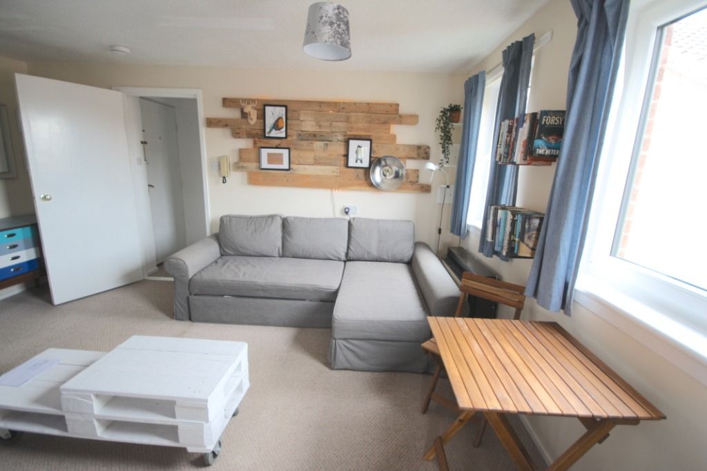 Property photo 3 of 9 Photo 3