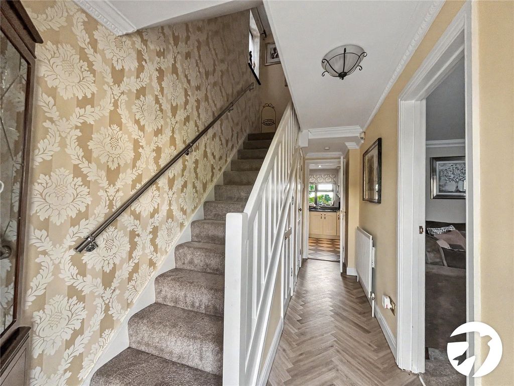 Property photo 2 of 16 Picture No. 56
