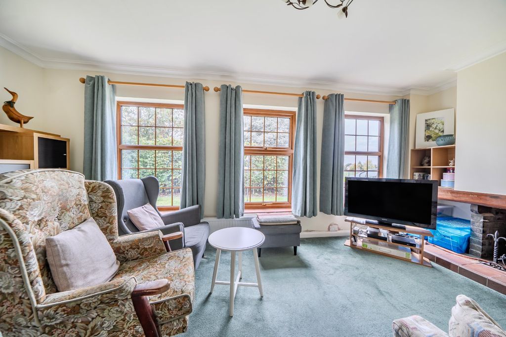 Property photo 3 of 19 Picture No. 13