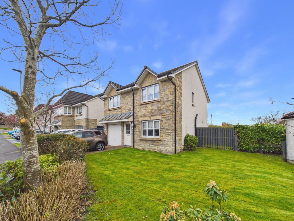 Property photo 1 of 25