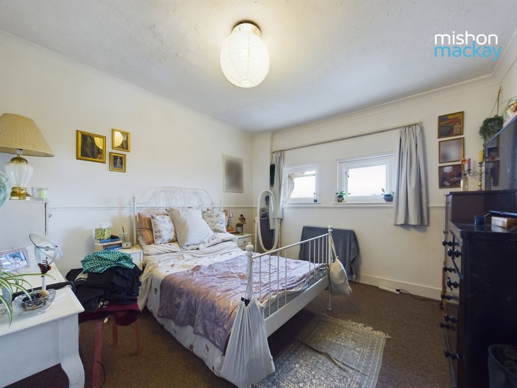 Property photo 2 of 10 Picture No. 09