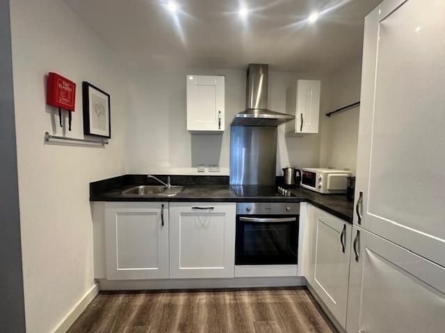 Property photo 2 of 11 311c2B5E-8d21-4E96-9B67-98Fbd8297835.Jpg