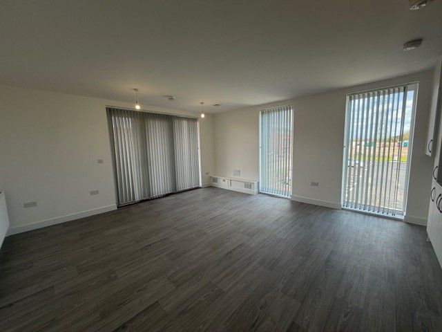 Property photo 3 of 8 Living Room