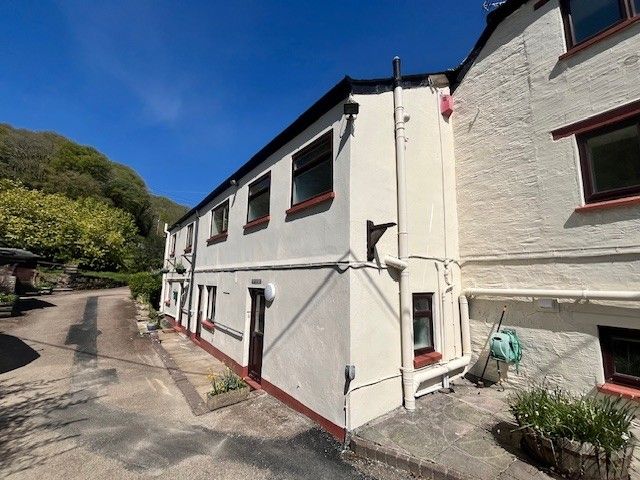 Property photo 2 of 21