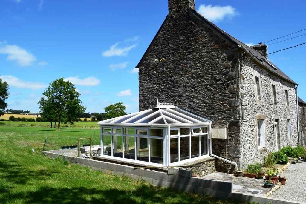 Property photo 2 of 34