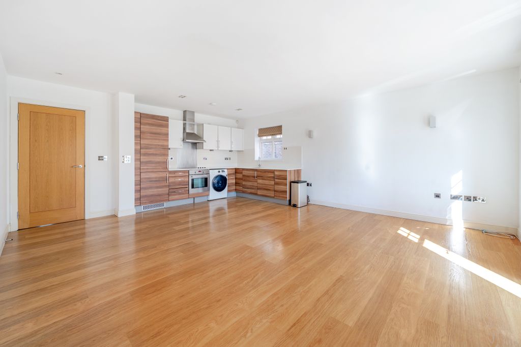 Property photo 3 of 9 Living Room